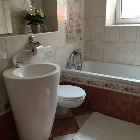 In Zuhause Πανσιόν